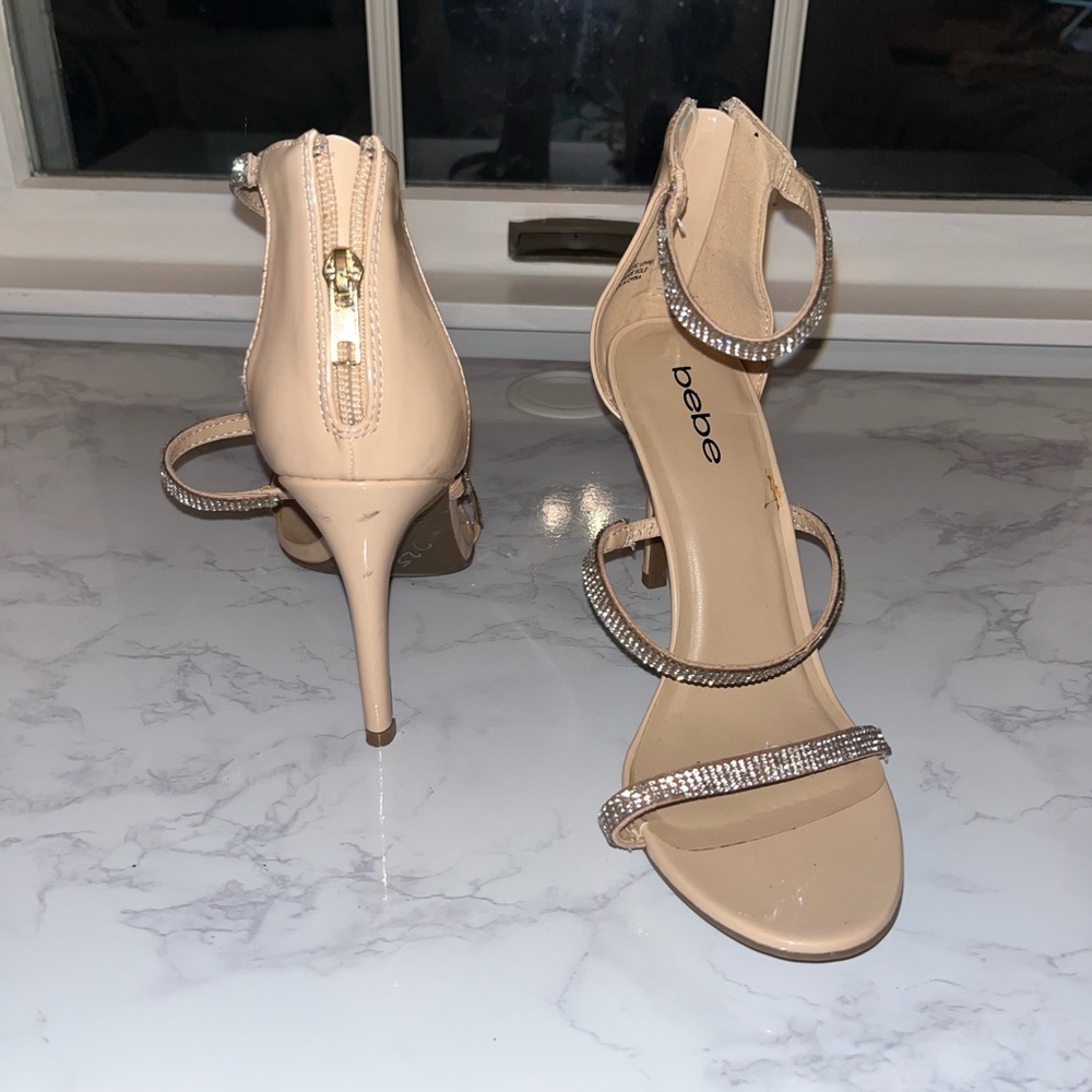 Bebe STRAPPY HEELS - Picture 1 of 6